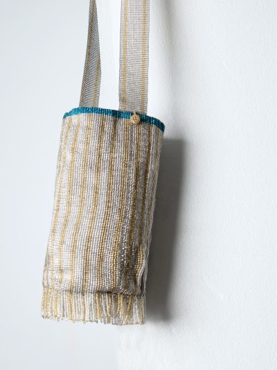 LUZ | Bolso plata de abalorios