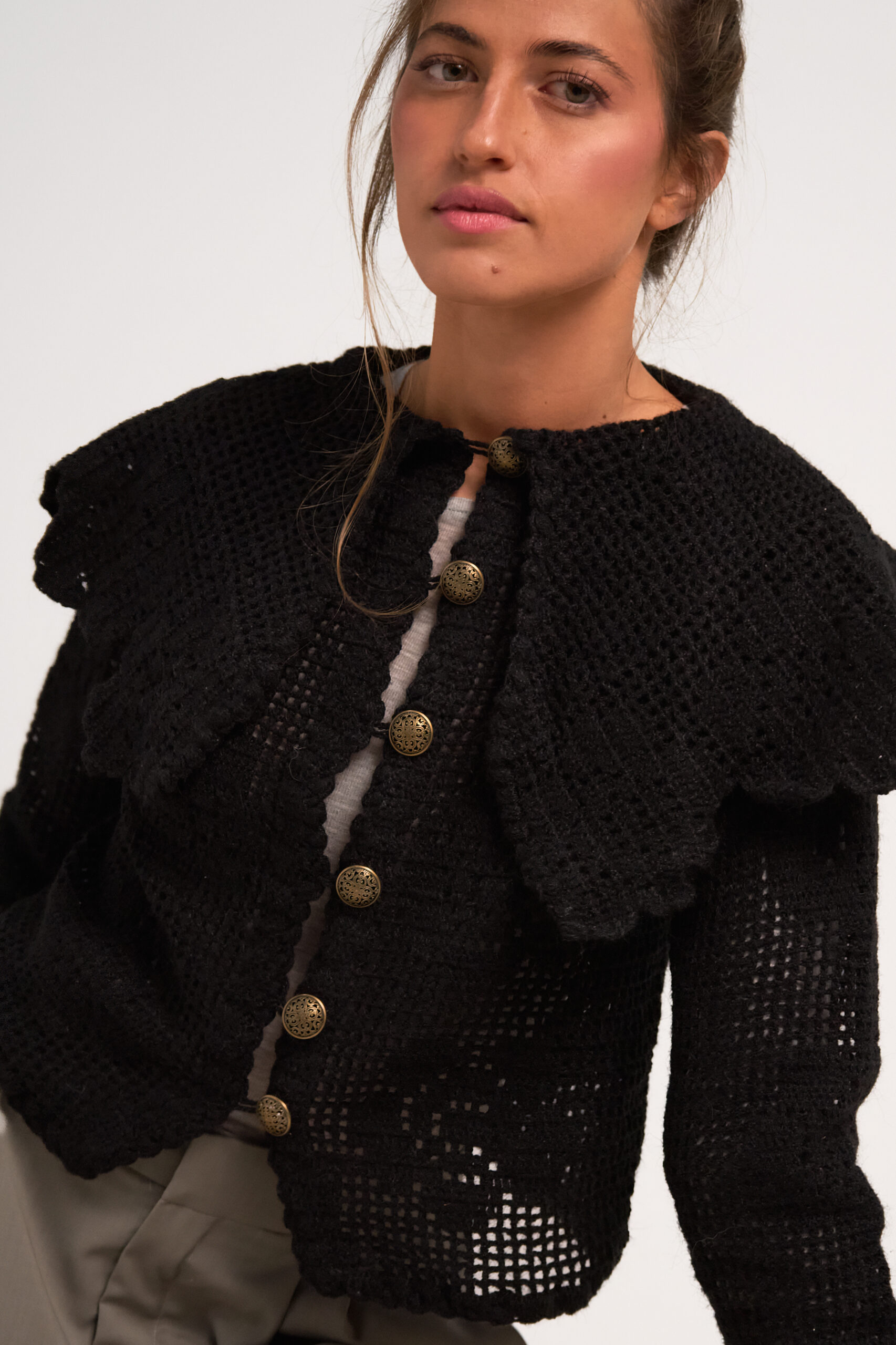 LaBizarre_EiinaBrand_AW25_2 1