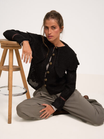 LUCE ANÍZ  | Chaquetilla cardigan crochet negra
