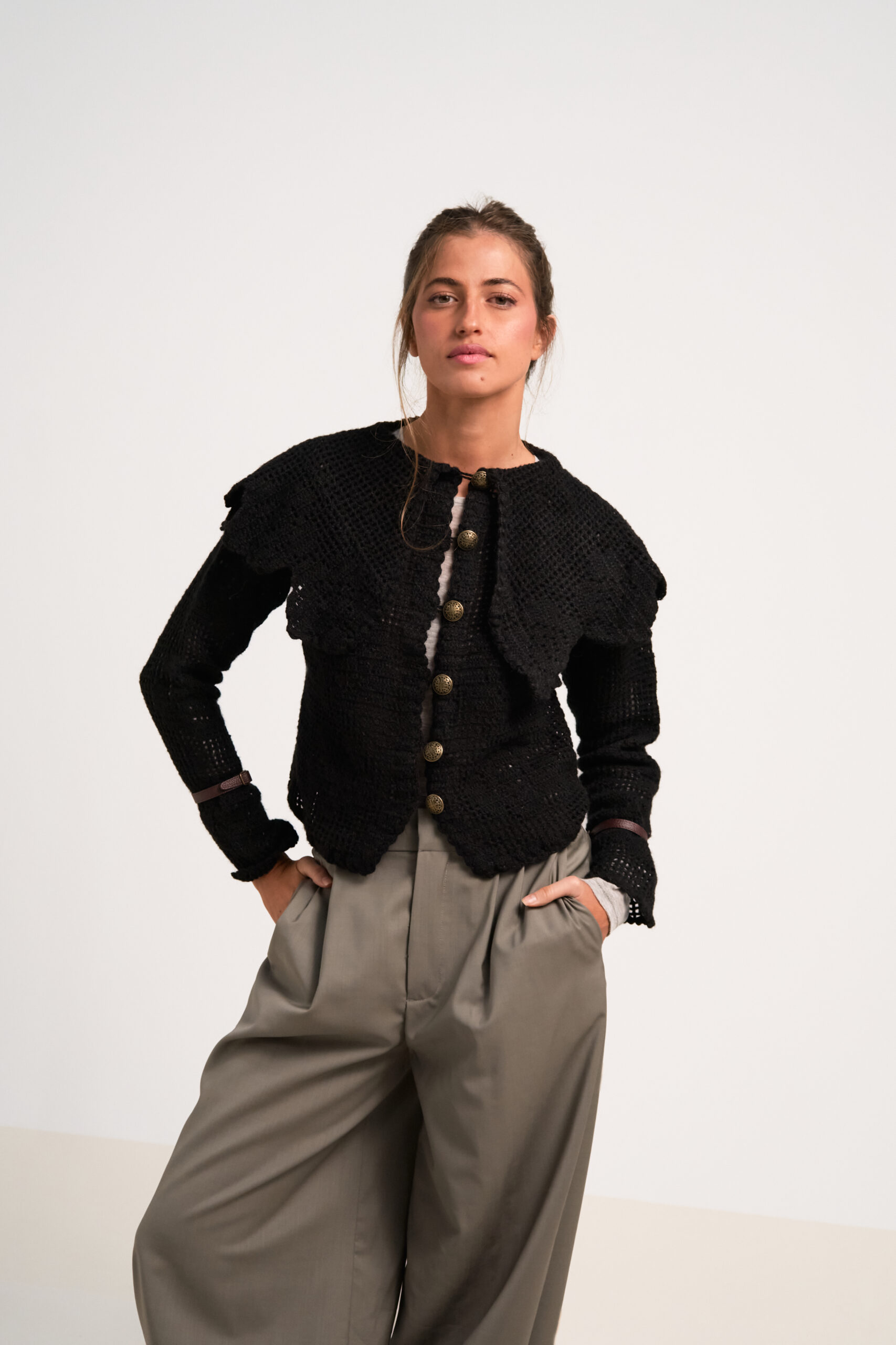 LaBizarre_EiinaBrand_AW25_3